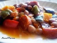   MONGETES VERMELLES AMB XORIO I ALBORONÌA  / JUDÌAS ROJAS CON CHORIZO Y ALBORONÌA