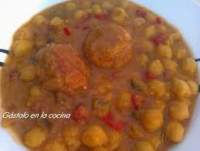   POTAJE DE GARBANZOS CON ALBÒNDIGAS