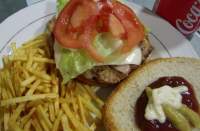   HAMBURGUESA AMERICANA 