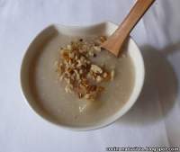   Postre de avena y fruta