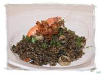   Arroz negro con chipirones y langostinos
