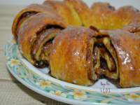   Corona danesa de canela y pasas. Feliz 2018 !