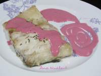   LUBINA CON ALL-I-OLI DE REMOLACHA