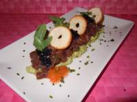   TARTAR DE ATUN Y AGUACATE 